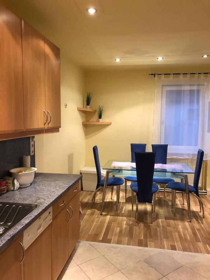 Gemuetliche 3 Zimmer Wohnung Frauenhofen Bagian luar foto